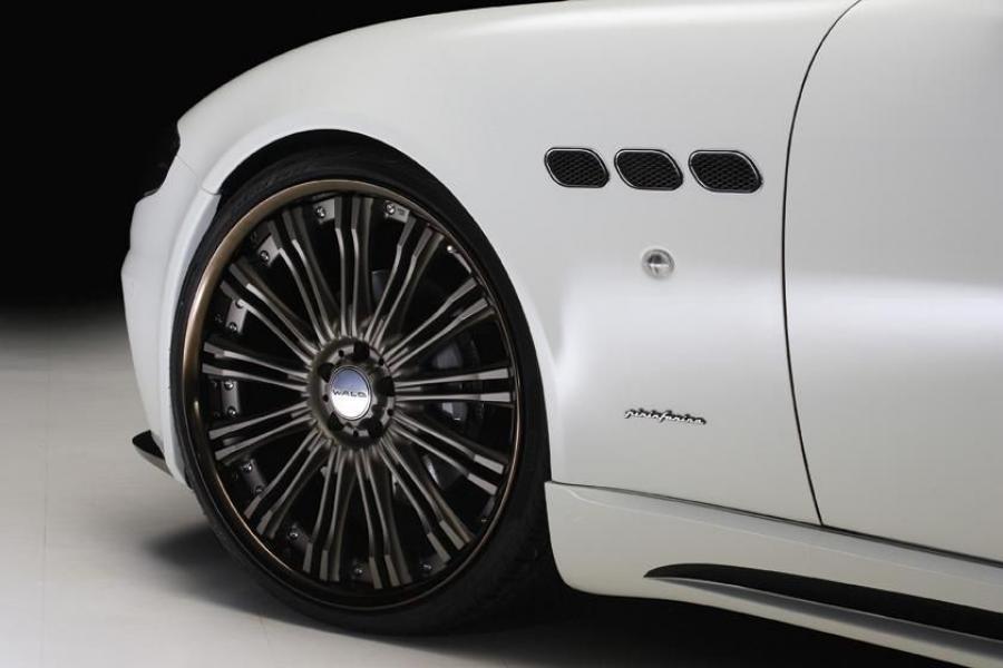  Maserati Quattroporte Black Bison by Wald 2011 года  (фото 5 из 14)